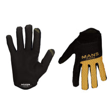 Cargar imagen en el visor de la galería, Nuestro modelo Forte en color amarillo Mantienen tus manos ventiladas gracias al diseño enrejado en el puño y la microperforación de la palma. Máximo control del manillar, proporciona una sensación de conducción inmejorable.