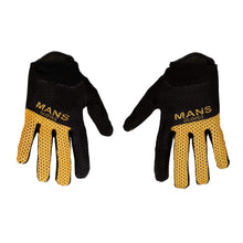 Cargar imagen en el visor de la galería, Nuestro modelo Forte en color amarillo Mantienen tus manos ventiladas gracias al diseño enrejado en el puño y la microperforación de la palma. Máximo control del manillar, proporciona una sensación de conducción inmejorable.