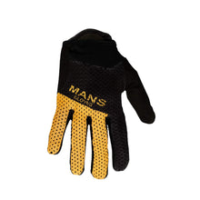 Cargar imagen en el visor de la galería, Nuestro modelo Forte en color amarillo Mantienen tus manos ventiladas gracias al diseño enrejado en el puño y la microperforación de la palma. Máximo control del manillar, proporciona una sensación de conducción inmejorable.
